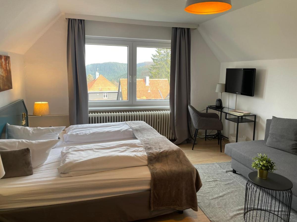 Berghotel Harz กอสลาร์ ภายนอก รูปภาพ