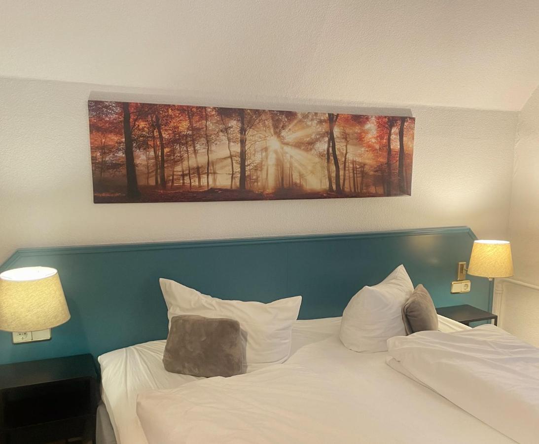 Berghotel Harz กอสลาร์ ภายนอก รูปภาพ